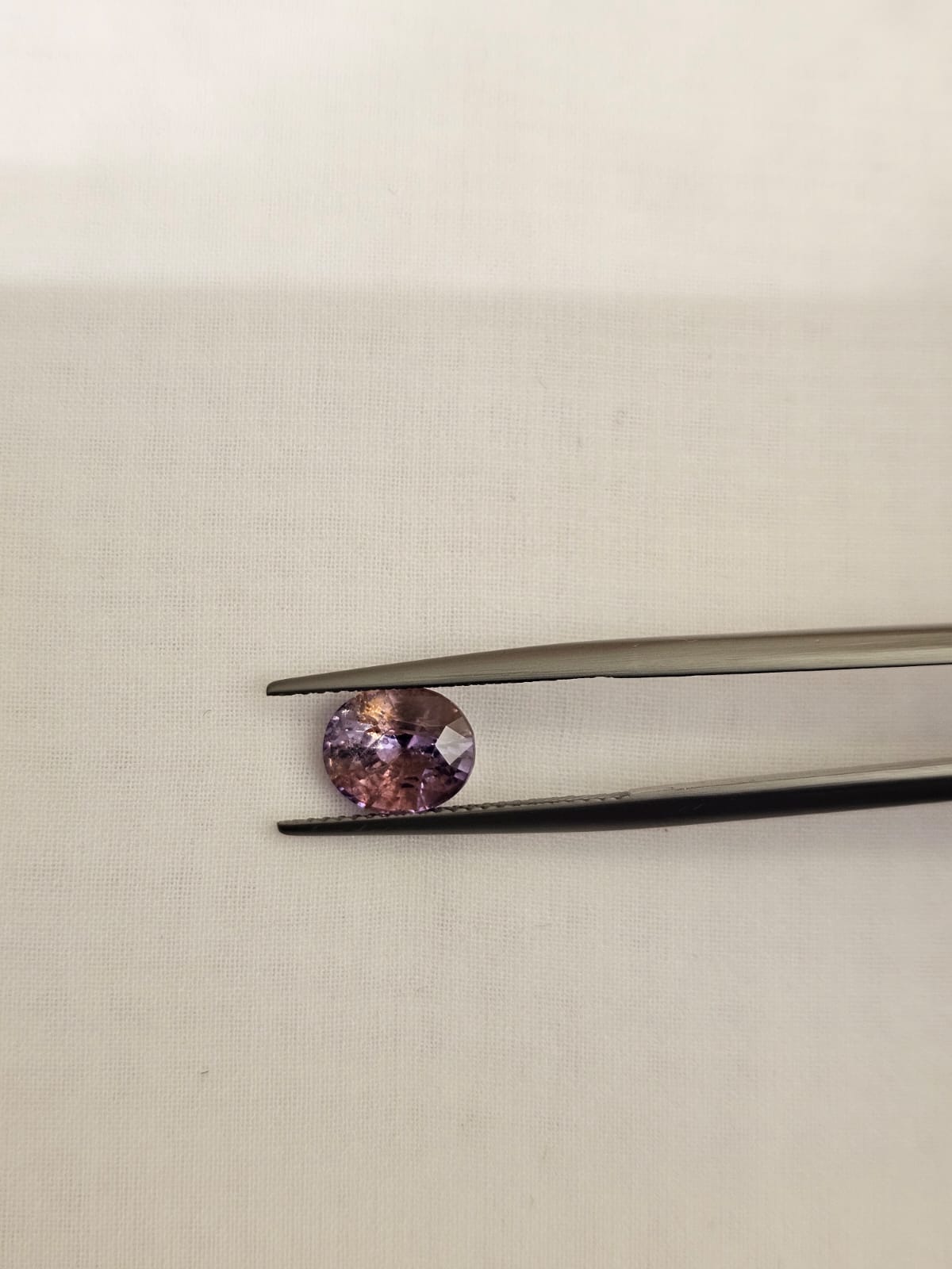 Natural Sapphire — Mixed — Oval Sapphire